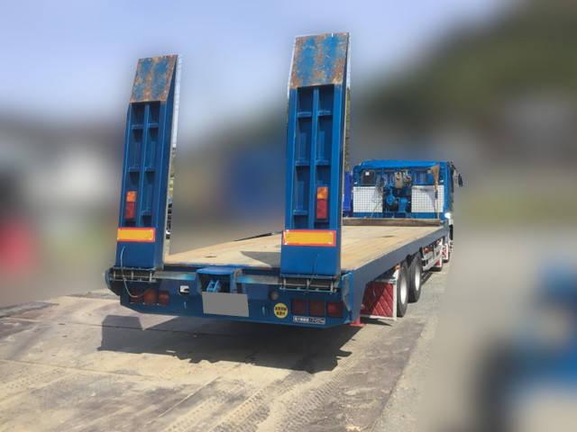 三菱ふそうスーパーグレートセルフローダー大型（10t）[写真02]