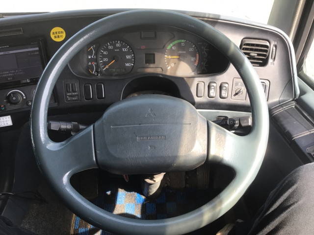 三菱ふそうスーパーグレートセルフローダー大型（10t）[写真35]