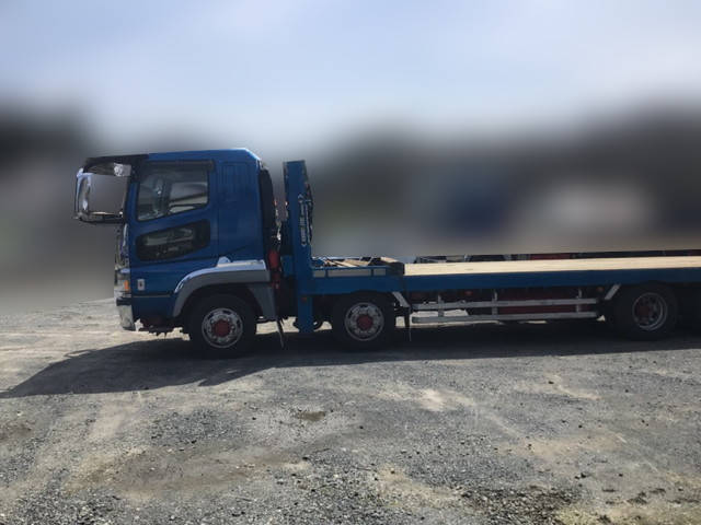 三菱ふそうスーパーグレートセルフローダー大型（10t）[写真05]