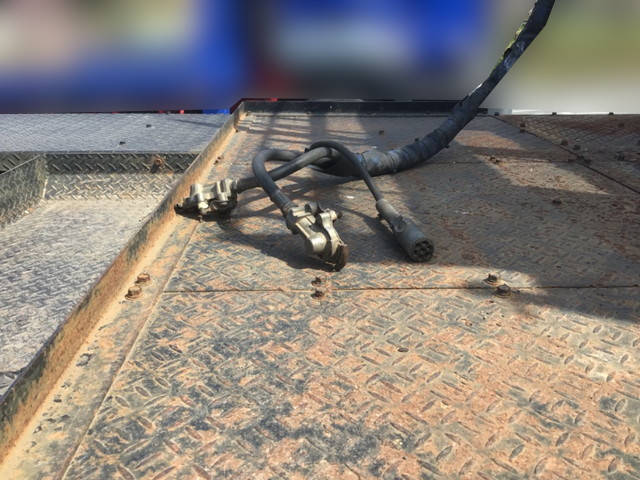 三菱ふそうスーパーグレートトレーラーヘッド（トラクターヘッド）大型（10t）[写真13]