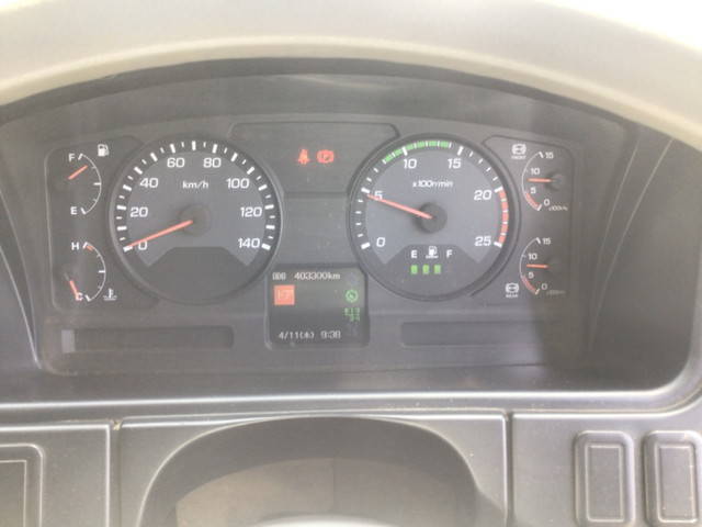 三菱ふそうスーパーグレートトレーラーヘッド（トラクターヘッド）大型（10t）[写真30]