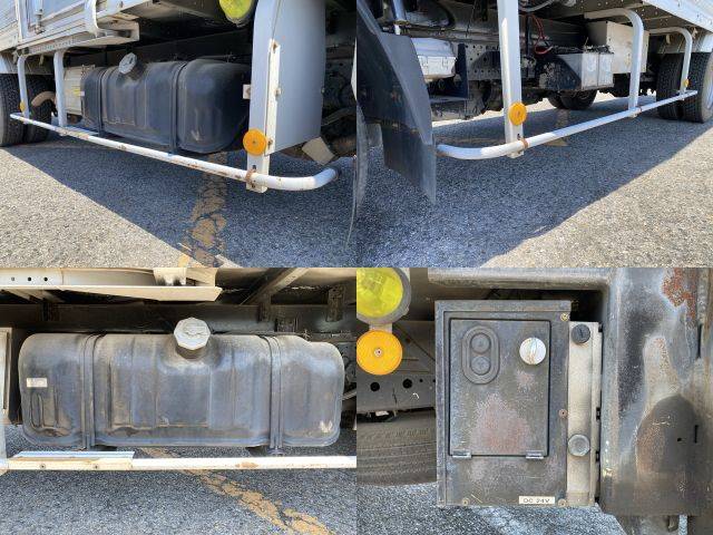 いすゞエルフアルミバン小型（2t・3t）[写真19]