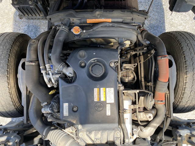 いすゞエルフアルミバン小型（2t・3t）[写真22]