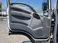 いすゞエルフアルミバン小型（2t・3t）[写真24]