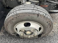 いすゞエルフ平ボディ小型（2t・3t）[写真11]