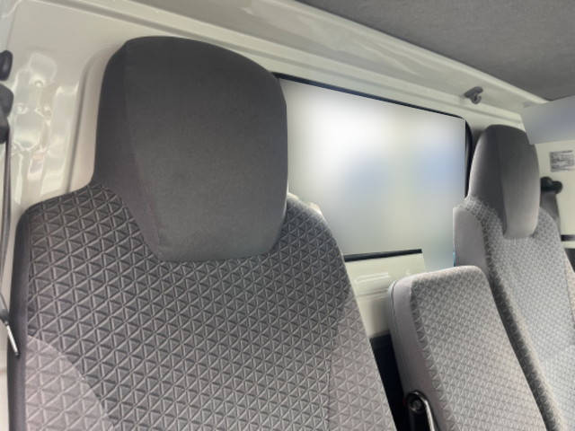 いすゞエルフ平ボディ小型（2t・3t）[写真17]