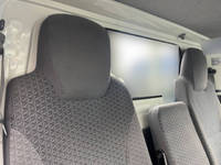 いすゞエルフ平ボディ小型（2t・3t）[写真17]