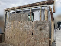 いすゞエルフ平ボディ小型（2t・3t）[写真10]