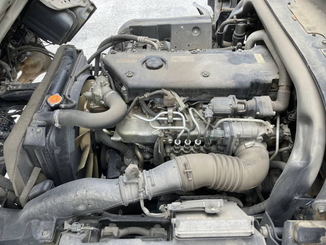 いすゞエルフ平ボディ小型（2t・3t）[写真15]