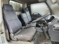 いすゞエルフ平ボディ小型（2t・3t）[写真21]