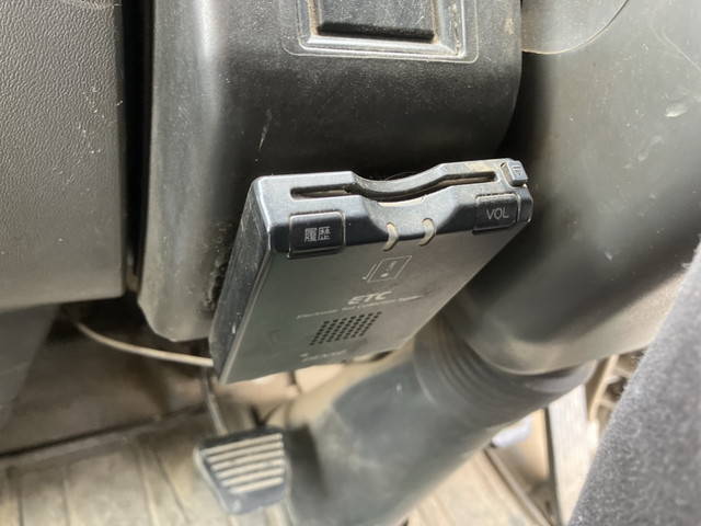 いすゞエルフ平ボディ小型（2t・3t）[写真30]