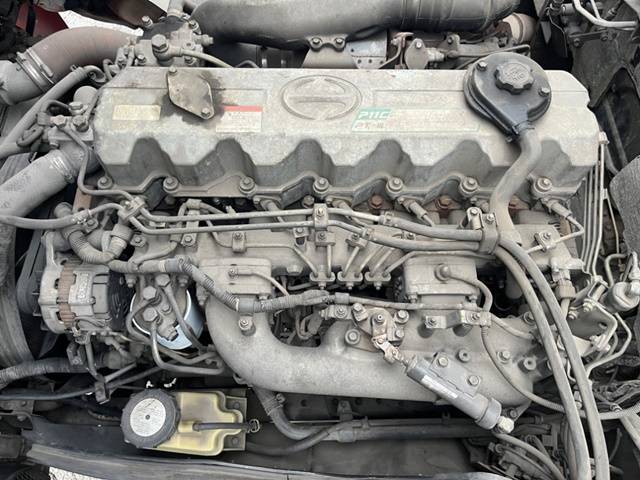 日野プロフィアアルミブロック大型（10t）[写真26]