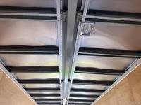 いすゞフォワードアルミウイング中型（4t）[写真13]