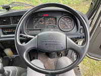 いすゞフォワードアルミウイング中型（4t）[写真33]