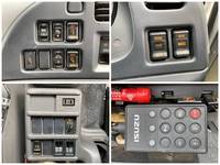 いすゞフォワードアルミウイング中型（4t）[写真35]