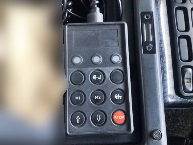 三菱ふそうスーパーグレートセルフクレーン4段大型（10t）[写真29]