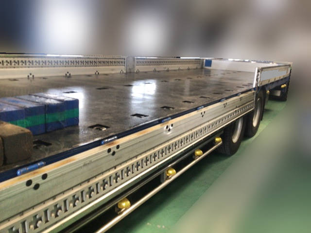 三菱ふそうスーパーグレートセルフクレーン4段大型（10t）[写真08]