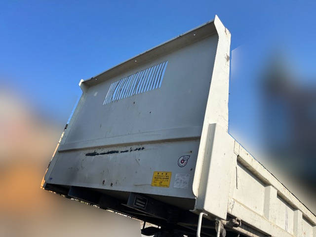 いすゞエルフダンプ小型（2t・3t）[写真06]