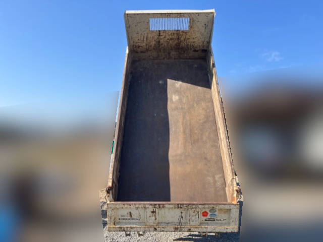 いすゞエルフダンプ小型（2t・3t）[写真09]