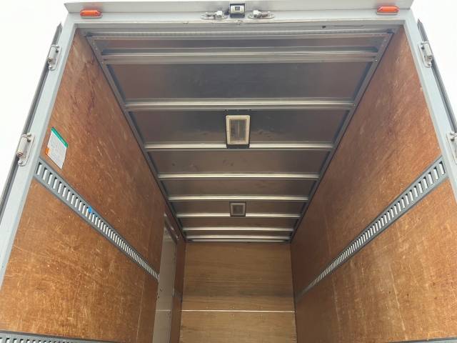 いすゞエルフアルミバン小型（2t・3t）[写真14]