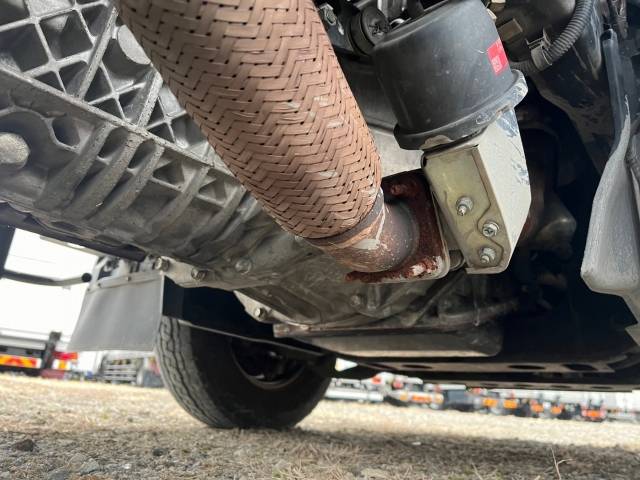 いすゞエルフアルミバン小型（2t・3t）[写真18]