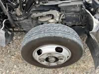 いすゞエルフアルミバン小型（2t・3t）[写真08]