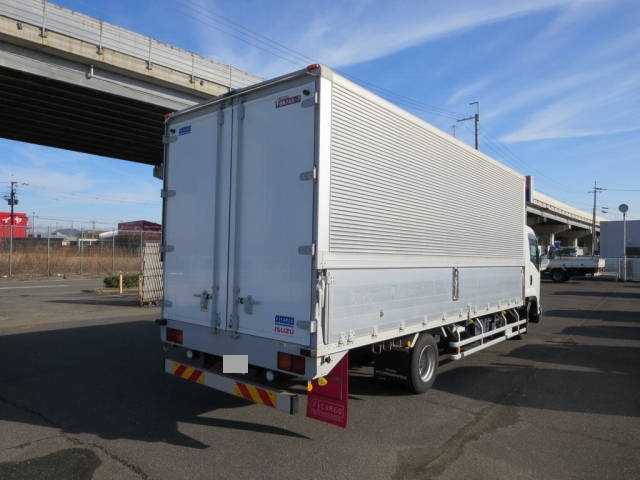 いすゞフォワードアルミウイング中型（4t）[写真02]