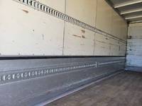 いすゞフォワードアルミウイング中型（4t）[写真12]