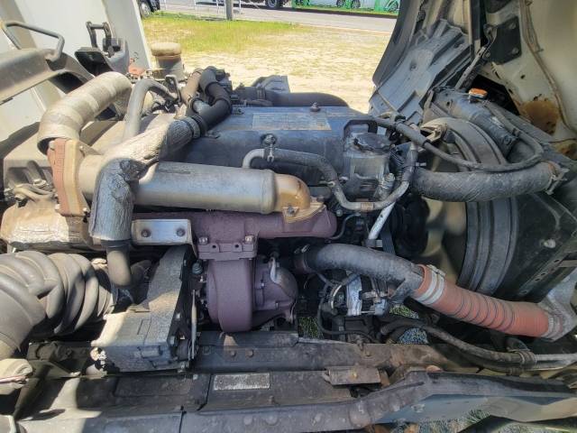 いすゞフォワードアルミウイング中型（4t）[写真26]