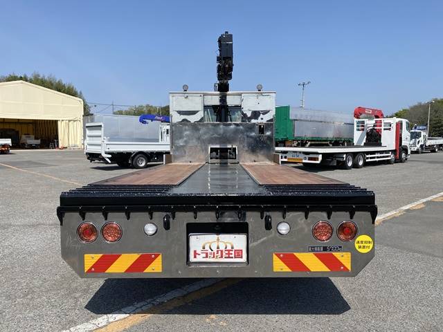 いすゞフォワードセルフクレーン3段増トン（6t・8t）[写真10]