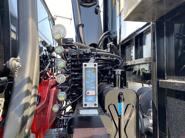 いすゞフォワードセルフクレーン3段増トン（6t・8t）[写真18]