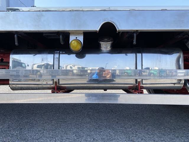 いすゞフォワードセルフクレーン3段増トン（6t・8t）[写真22]