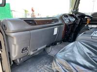 いすゞフォワードセルフクレーン3段増トン（6t・8t）[写真31]