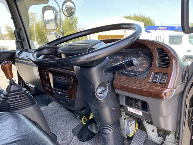 いすゞフォワードセルフクレーン3段増トン（6t・8t）[写真36]