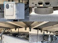 いすゞフォワード冷凍車（冷蔵車）増トン（6t・8t）[写真10]