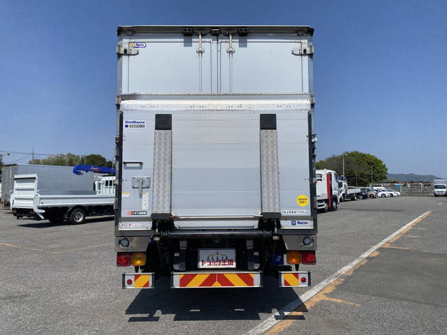 いすゞフォワード冷凍車（冷蔵車）増トン（6t・8t）[写真11]