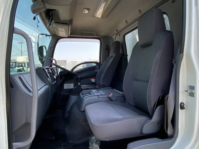 いすゞフォワード冷凍車（冷蔵車）増トン（6t・8t）[写真27]