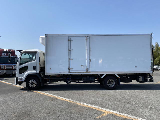 いすゞフォワード冷凍車（冷蔵車）増トン（6t・8t）[写真05]