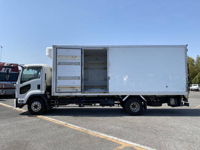 いすゞフォワード冷凍車（冷蔵車）増トン（6t・8t）[写真06]