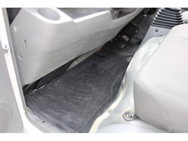 日野デュトロ高所作業車小型（2t・3t）[写真34]