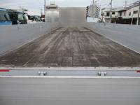 いすゞギガアルミブロック大型（10t）[写真13]