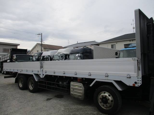 いすゞギガアルミブロック大型（10t）[写真06]