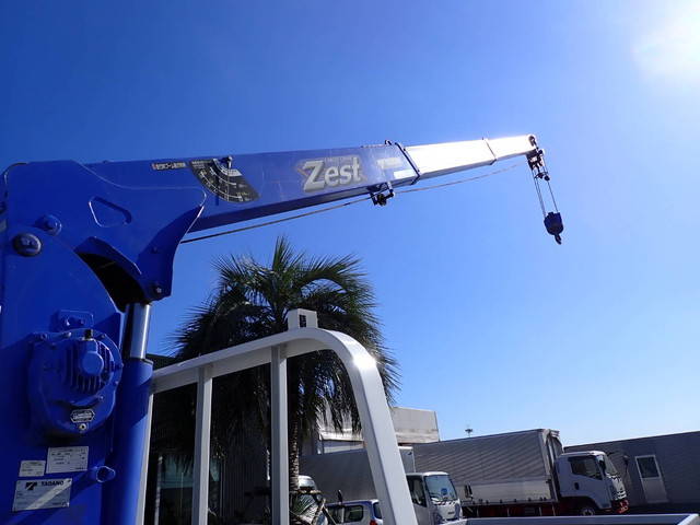 いすゞエルフクレーン3段小型（2t・3t）[写真11]