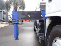 いすゞエルフクレーン3段小型（2t・3t）[写真21]