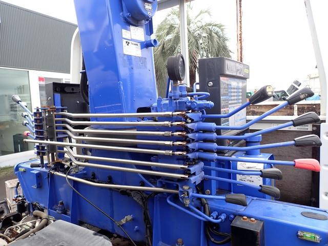 いすゞエルフクレーン3段小型（2t・3t）[写真22]