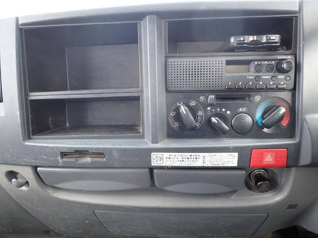 いすゞエルフクレーン3段小型（2t・3t）[写真33]