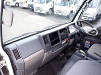 いすゞエルフクレーン3段小型（2t・3t）[写真35]