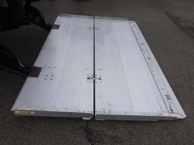 日野レンジャー冷凍車（冷蔵車）増トン（6t・8t）[写真12]