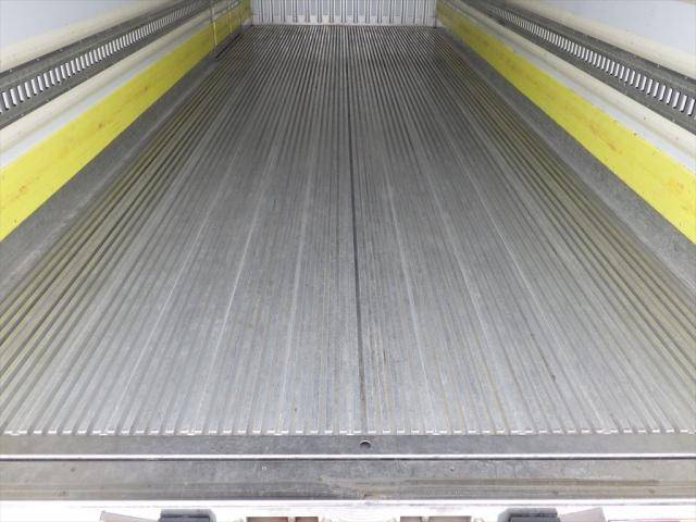 日野レンジャー冷凍車（冷蔵車）増トン（6t・8t）[写真08]