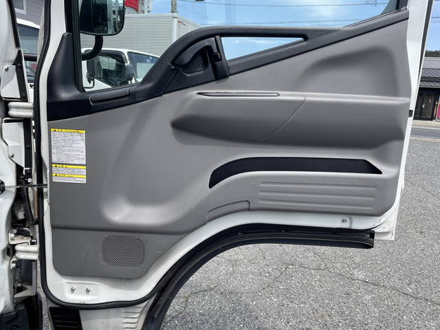 日産アトラス平ボディ小型（2t・3t）[写真27]
